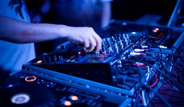 4 Things That Kill Your Chances For Music Career Success